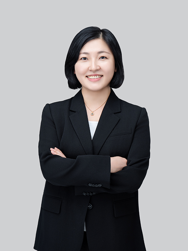 최윤 변호사 사진