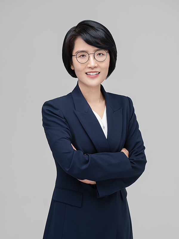 소리나 변호사 사진